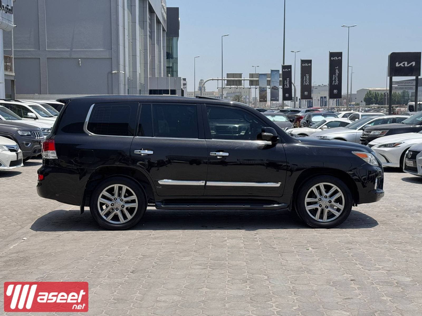 Lexus LX-570/2012  2