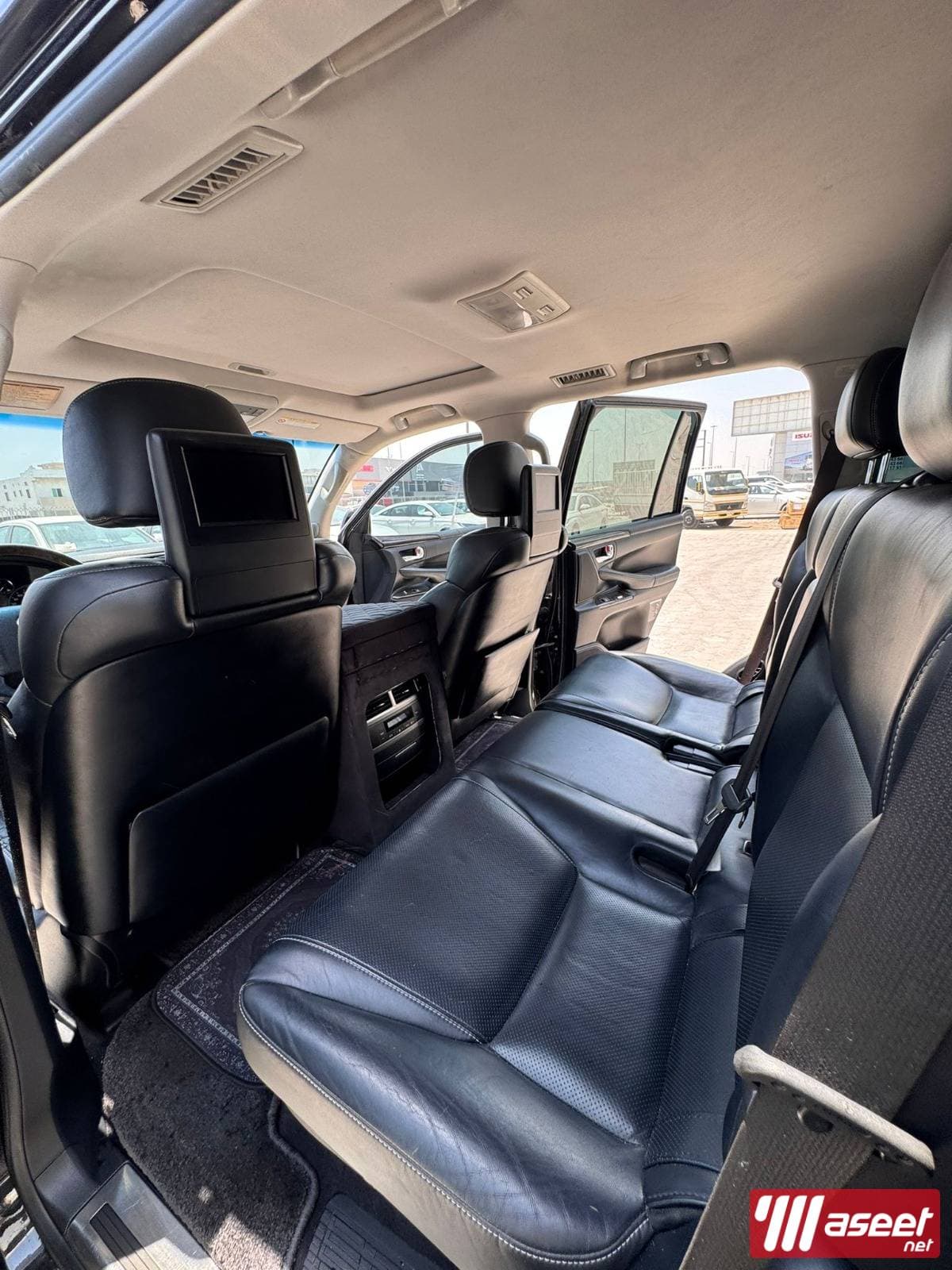 Lexus LX-570/2012  3