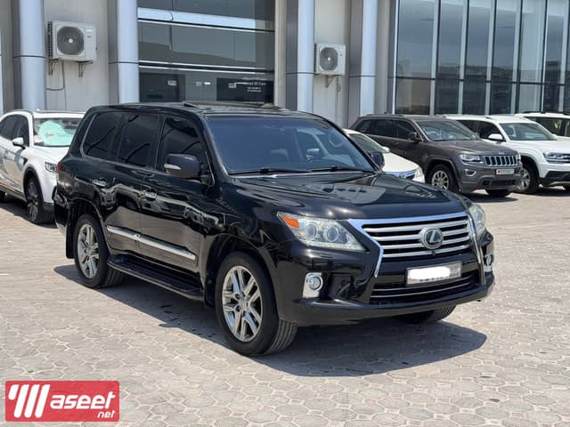 Lexus LX-570/2012 