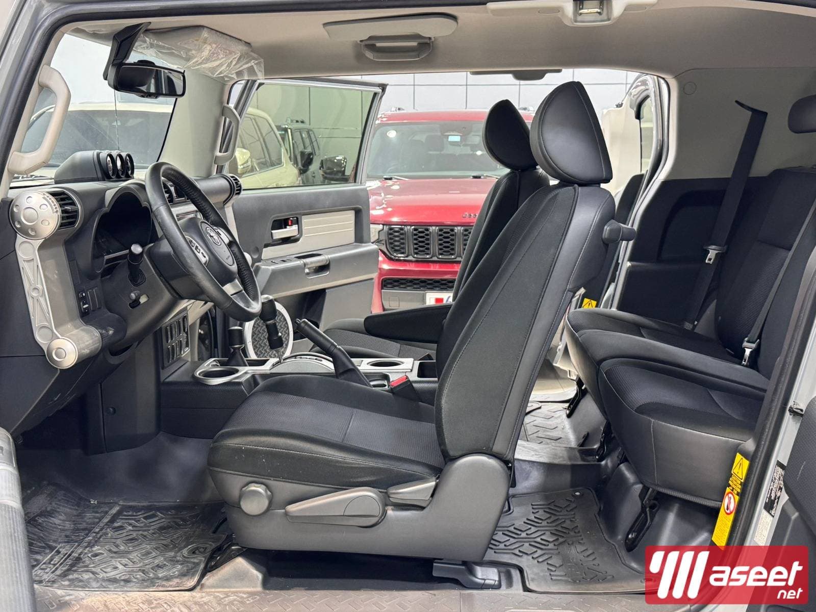TOYOTA FJ CRUISER 2020  4