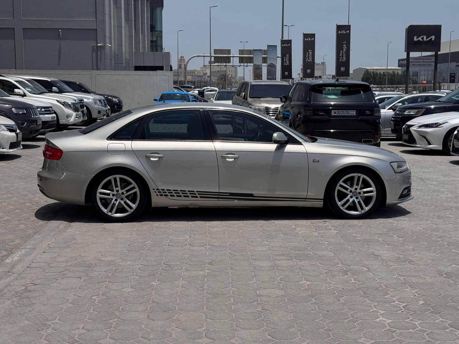 أودي A4 إس لاين 2013 3