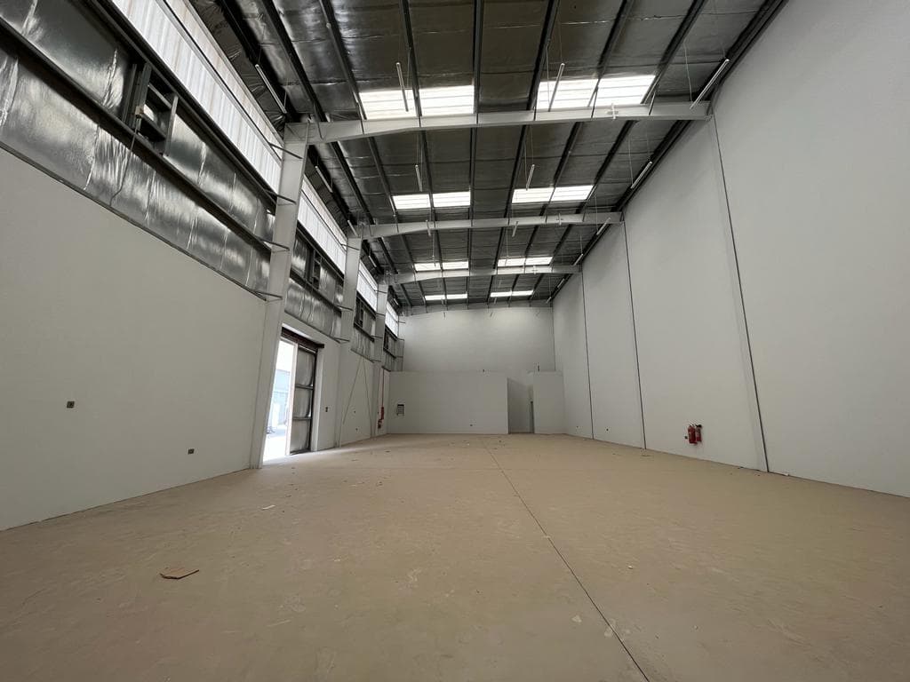 383 sqm warehouse for rent in Al Ma'ameer  0