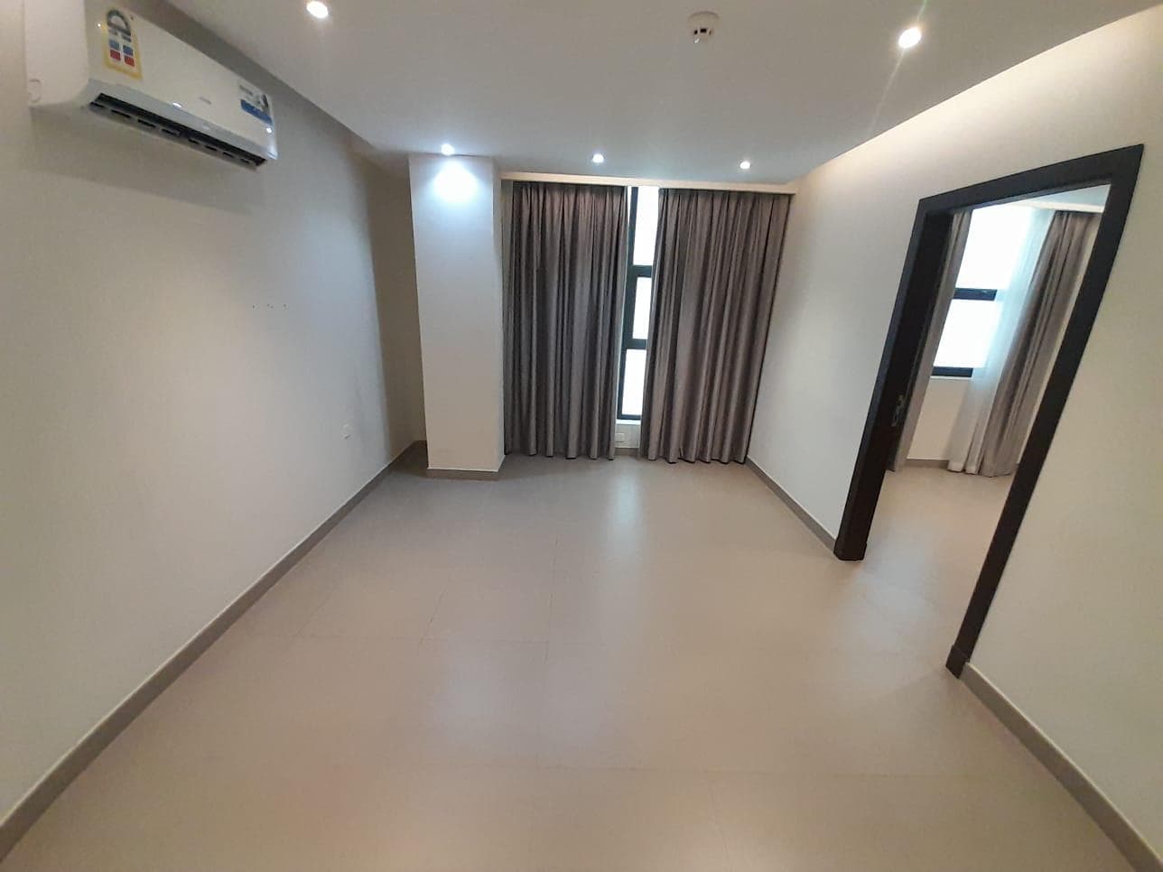 For rent a semi-furnished apartment in Hidd 0