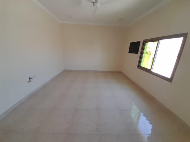 Apartment for rent in Busaiteen