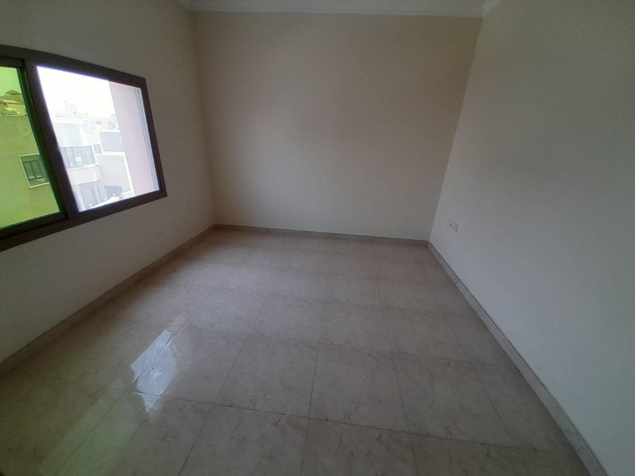 Apartment for rent in Busaiteen 7