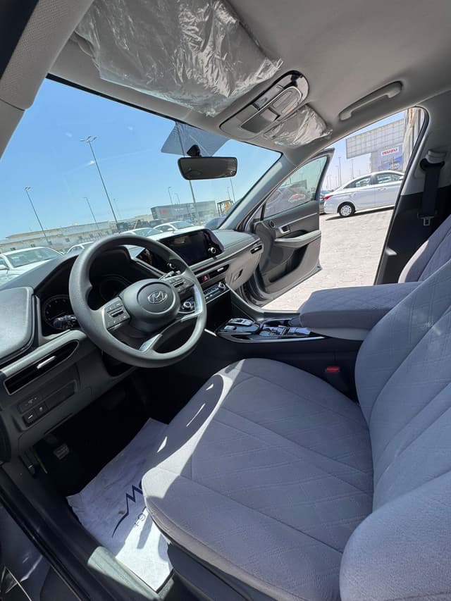 هيونداي سوناتا 2023 (أزرق)