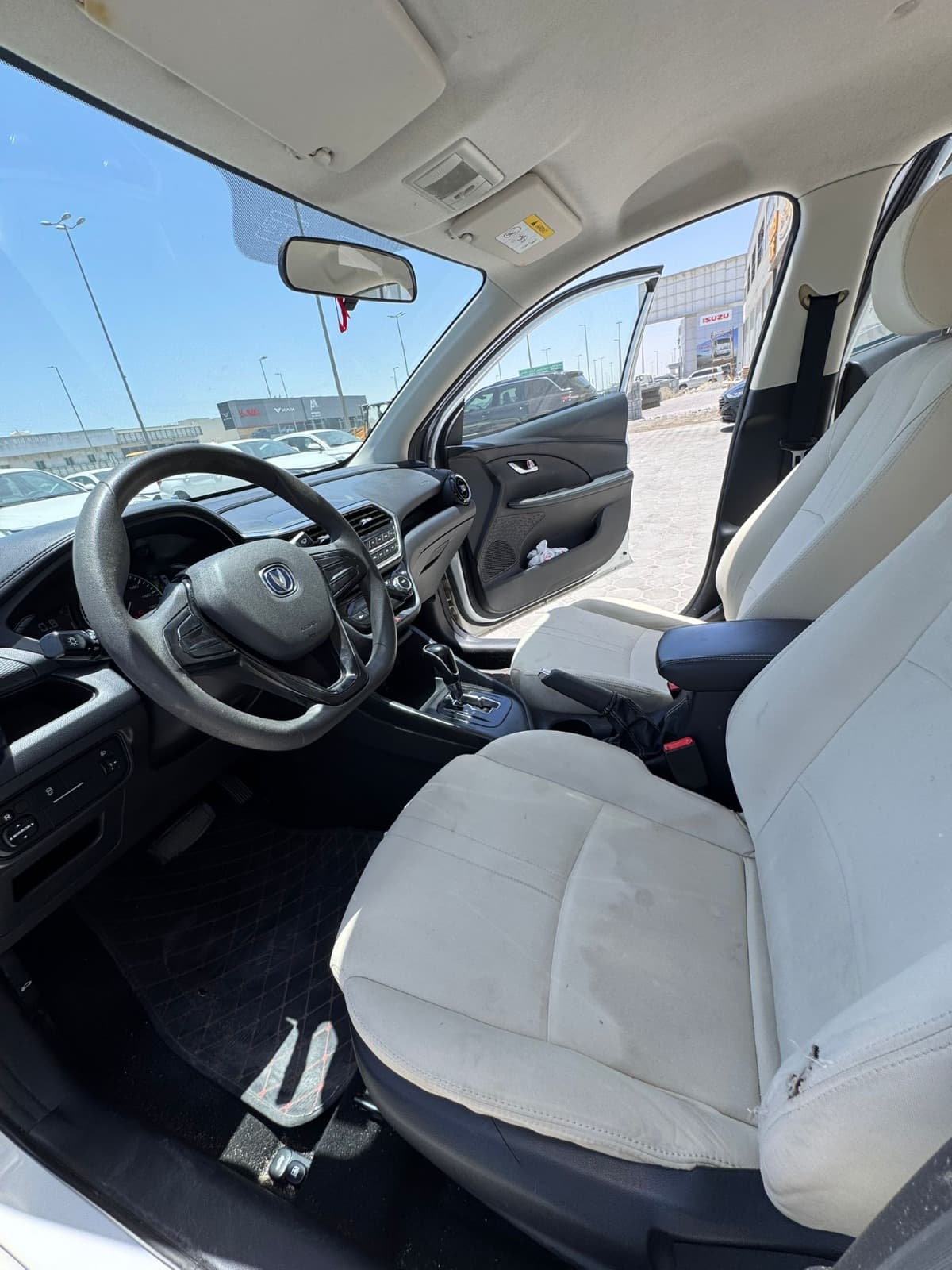 2022 CHANGAN ALSPHINE (WHITE) 1