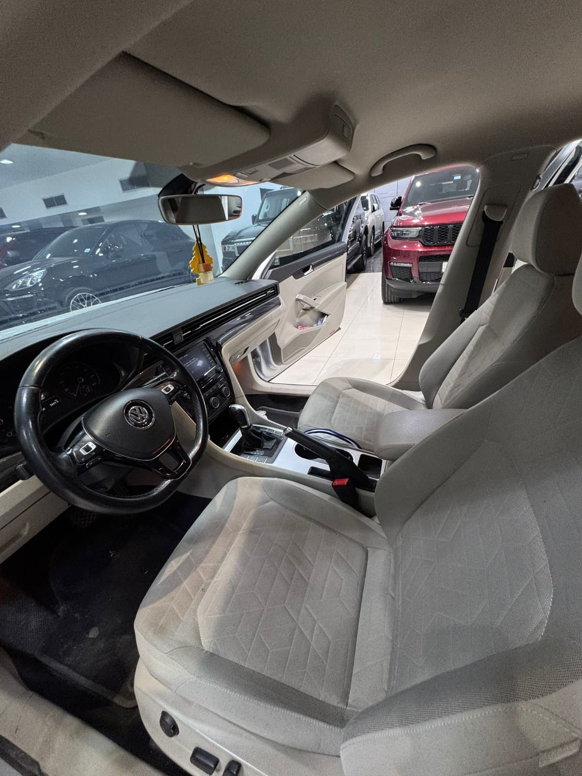 Volkswagen Passat 2020  4