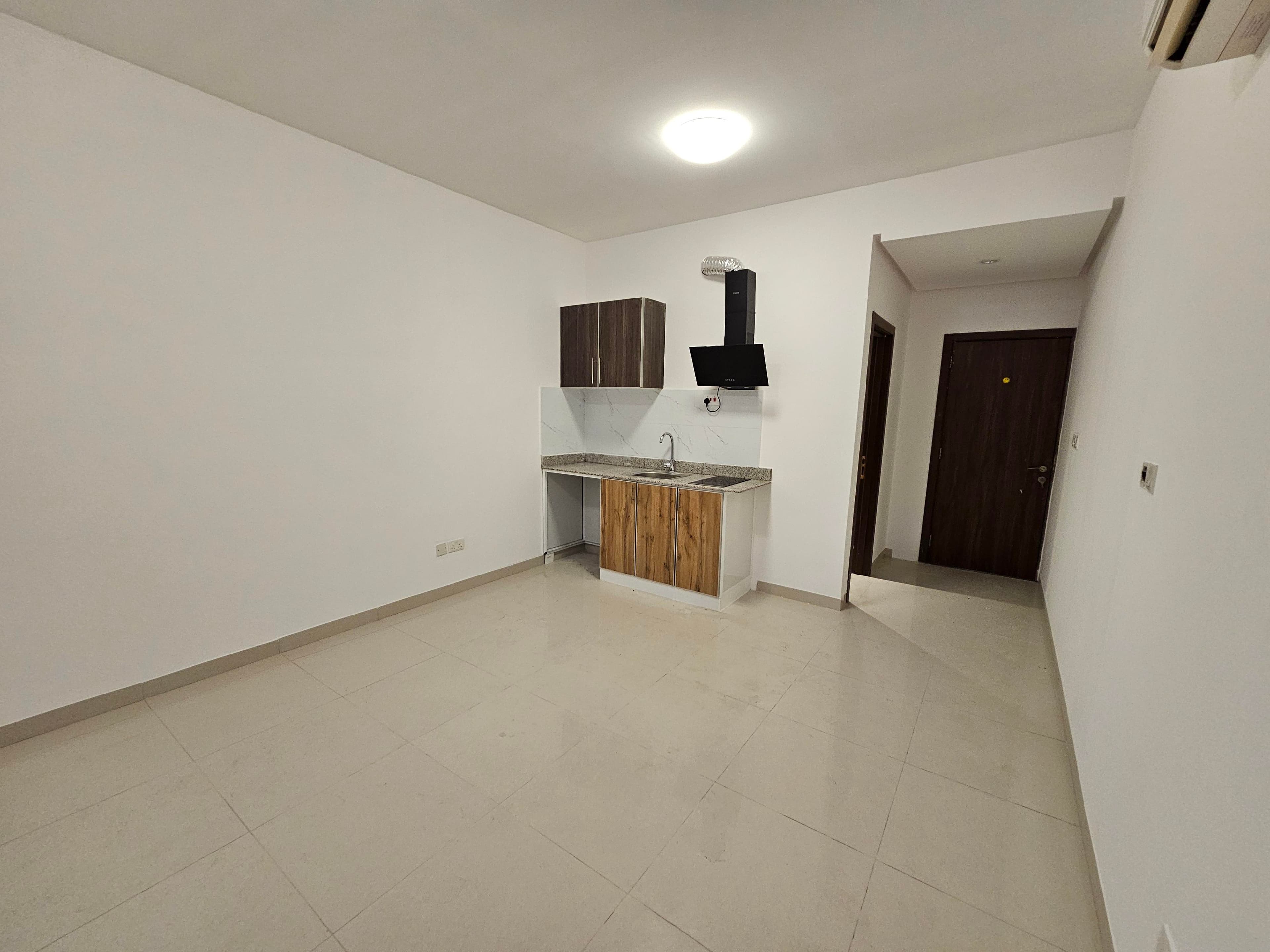 For rent a studio in Muharraq 0