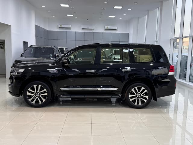 تويوتا لاند كروزر GX-R 2019 