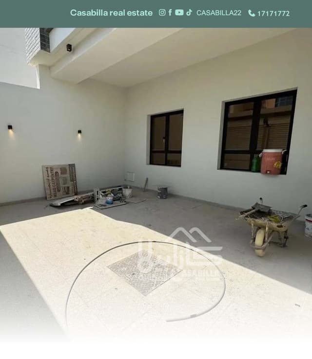 Villa for sale in Busaiteen Al Sayah