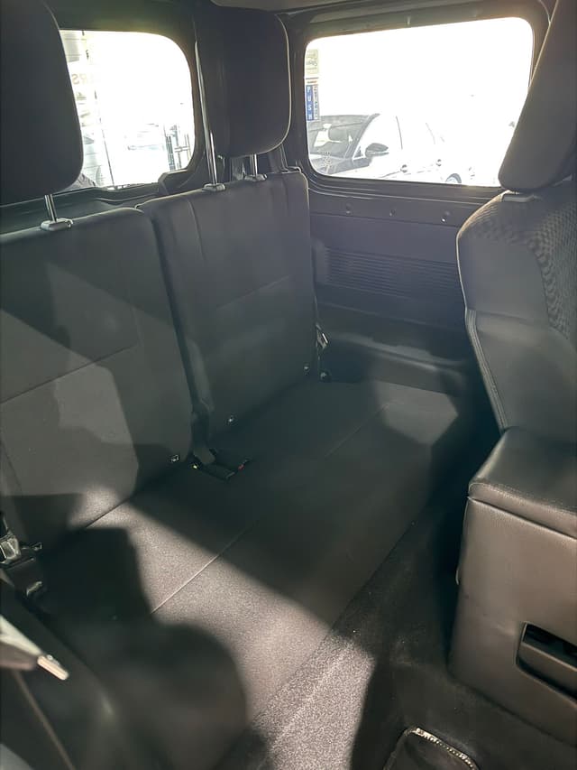 Suzuki Jimny 2025 (Green)