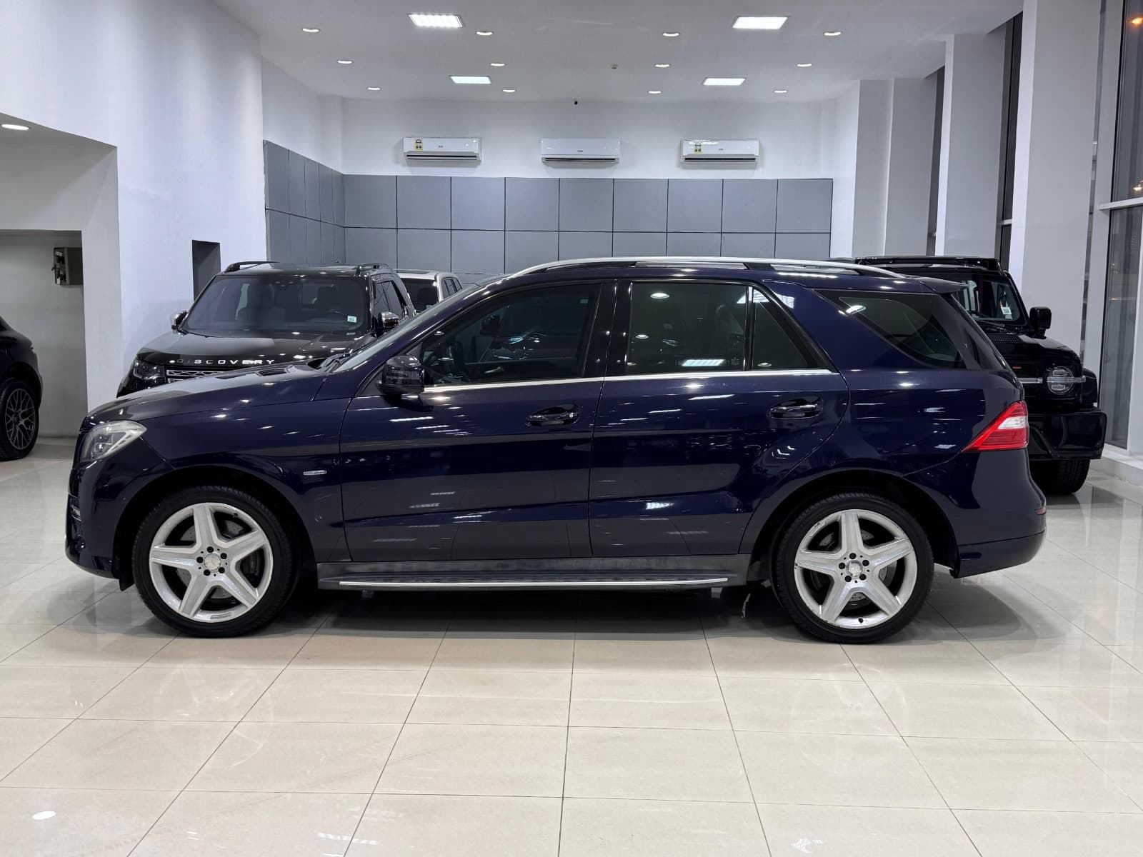 Mercedes Benz ML-350 4matic 2013 (Blue) 2