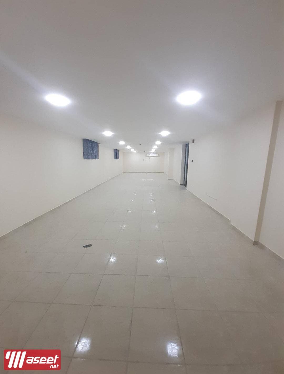 For rent a very large store in Aali, new 1100 square meters 0