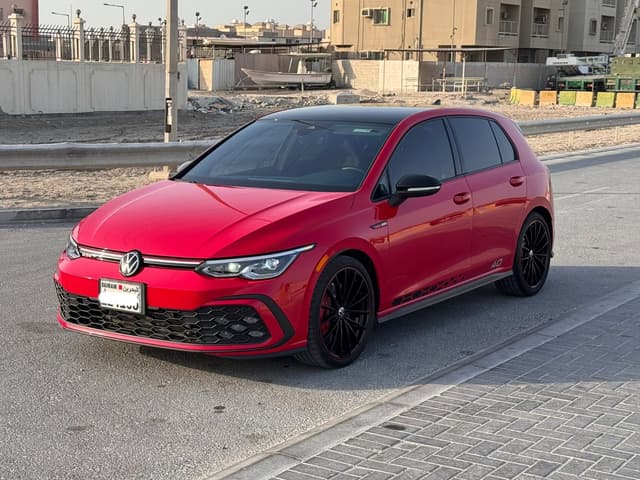 Volkswagen Golf GTI 2023 