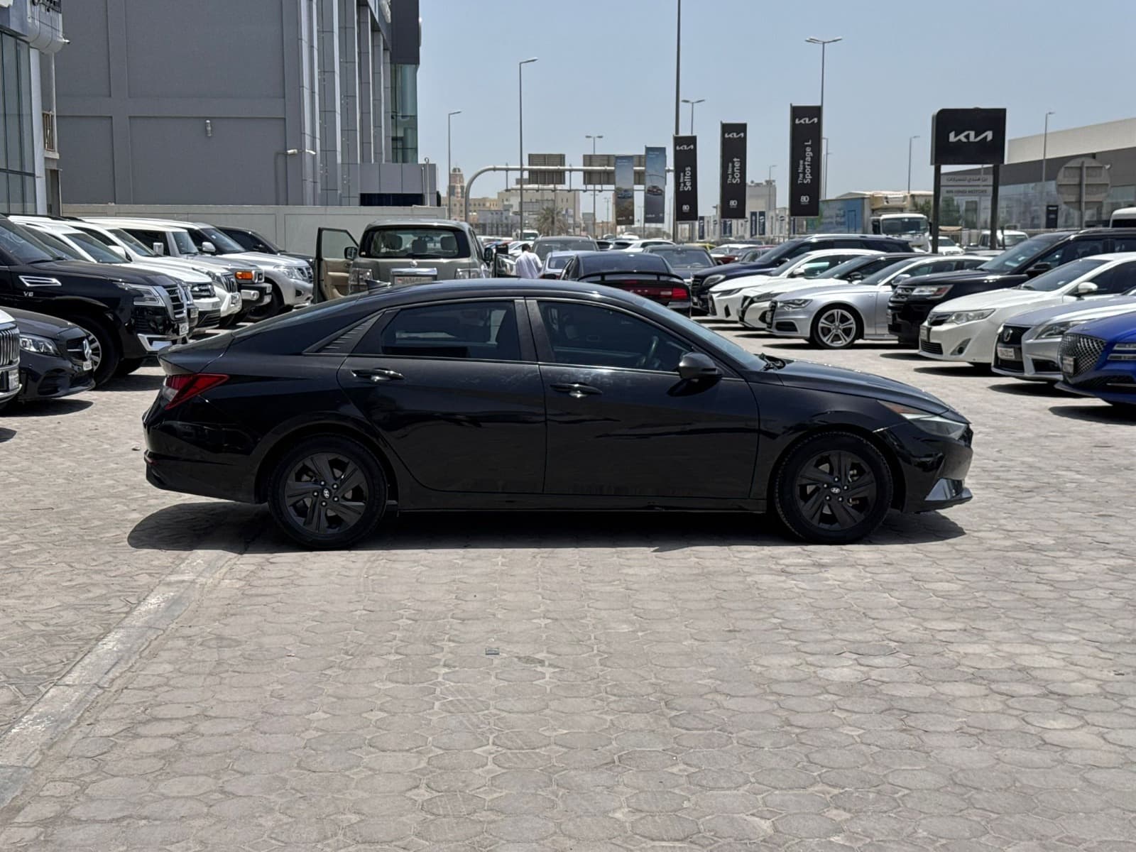 هيونداي إلنترا 2021  3