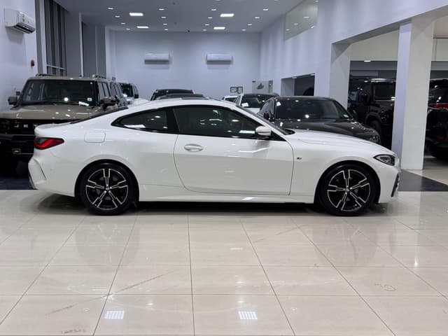 BMW 420i 2021 (White)