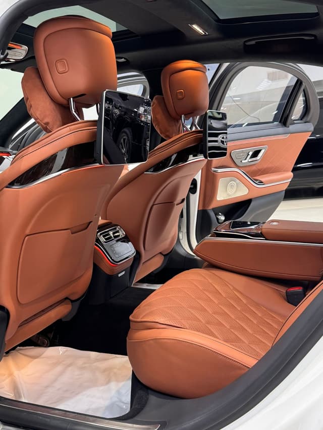 مرسيدس بنز S500 4matic 2023 
