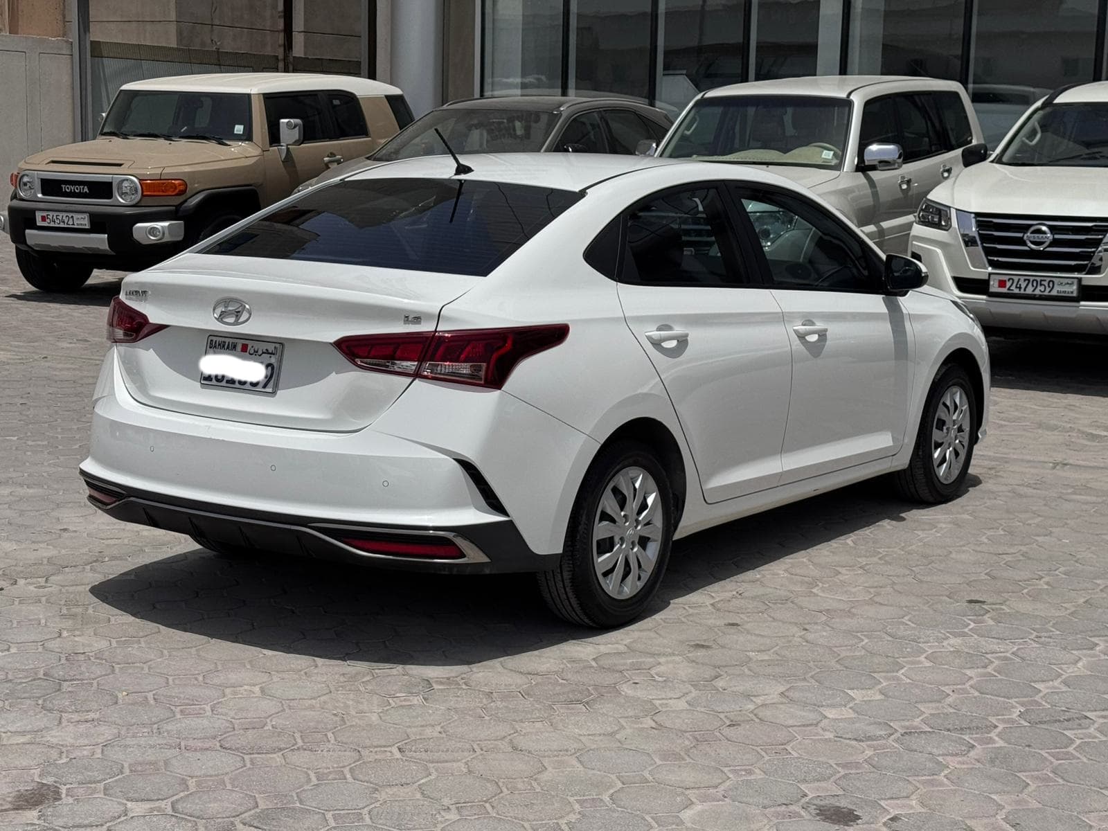 Hyundai Accent 2022 (White) 5