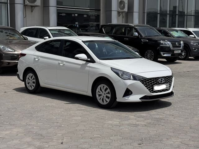 Hyundai Accent 2022 (White)