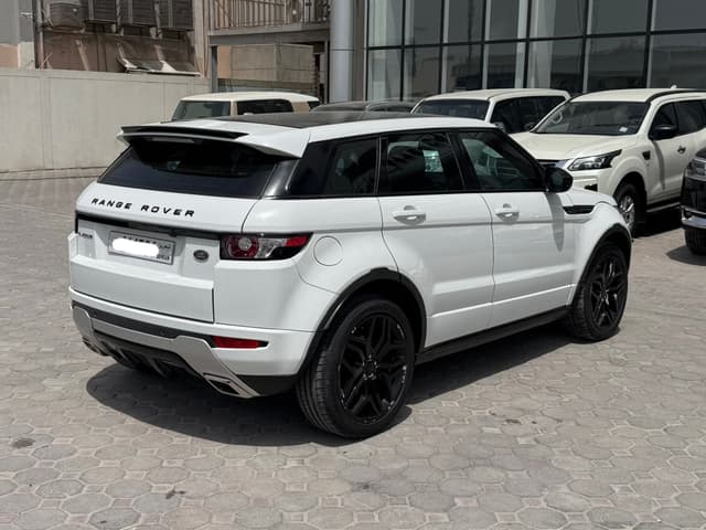 رينج روفر ايفوك 2015