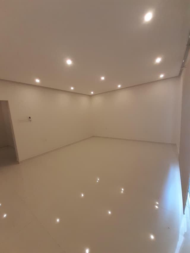 For rent a villa in North Riffa