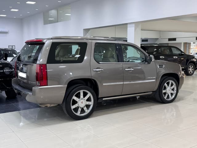 2012 Cadillac Escalade