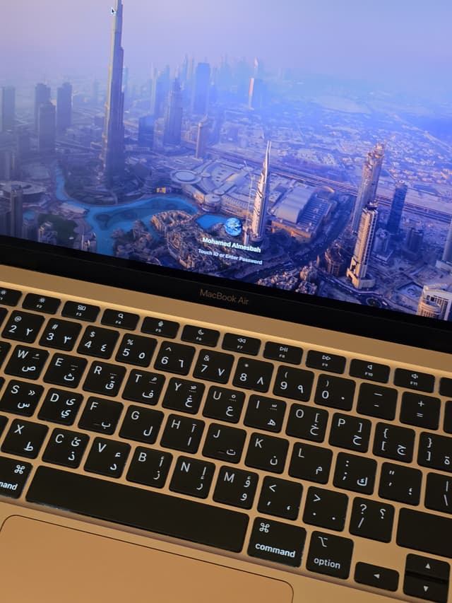 أبل ماك بوك أير M1