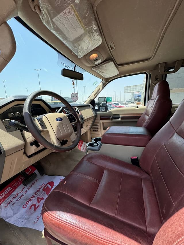 فورد F-350 لاريات 2010  