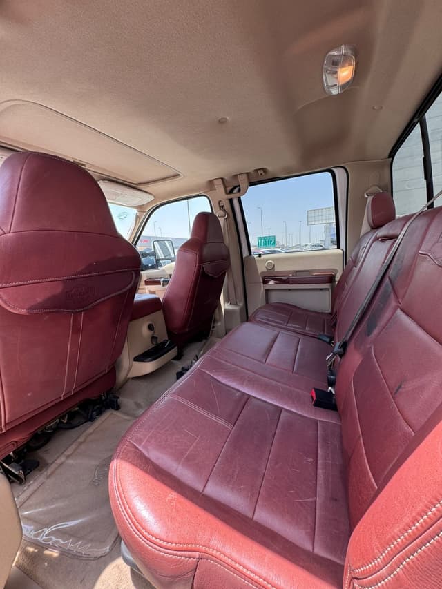 فورد F-350 لاريات 2010  
