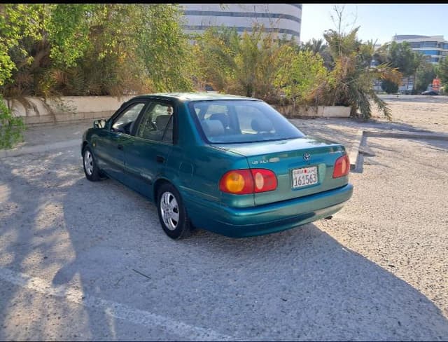 للبيع تيوتا كورولا موديل ١٩٩٩