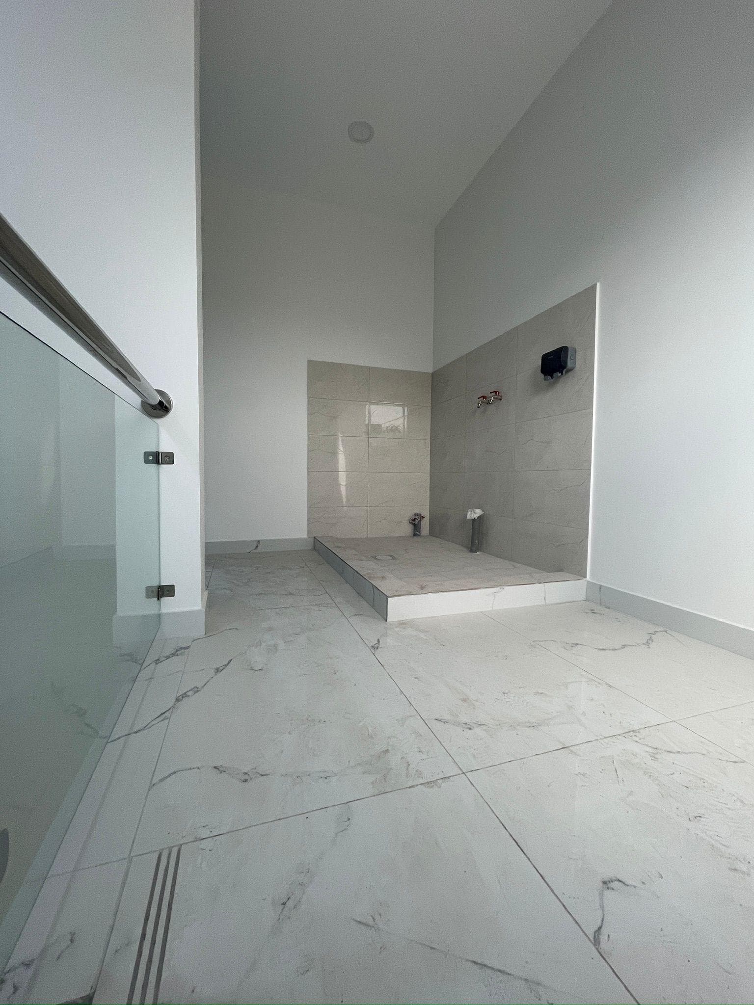 New villa for sale in West Riffa 2