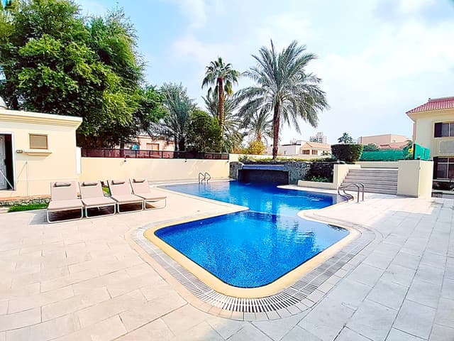 Villa for rent in Mahooz 