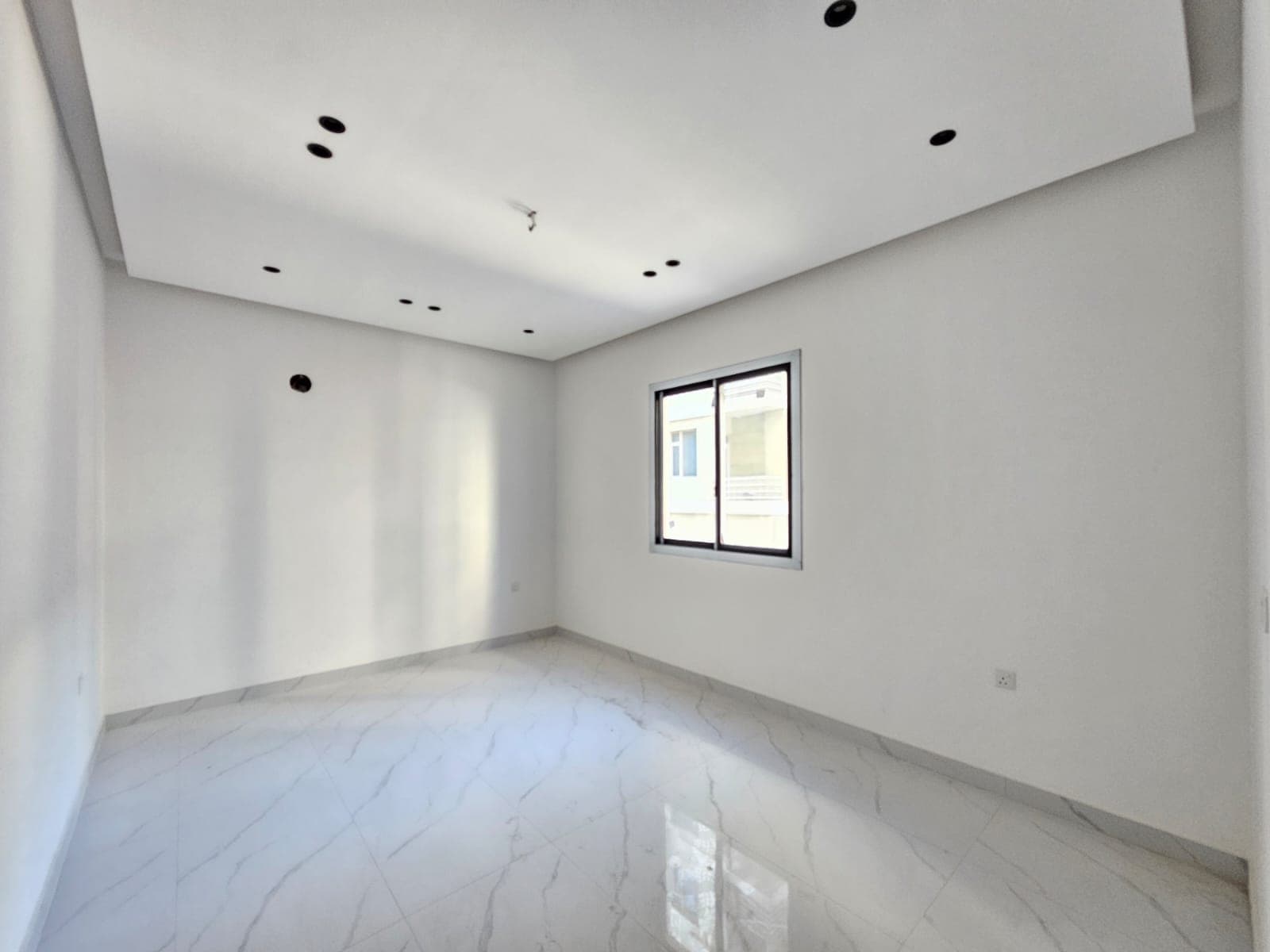 Apartment for sale in the Hidd area 0
