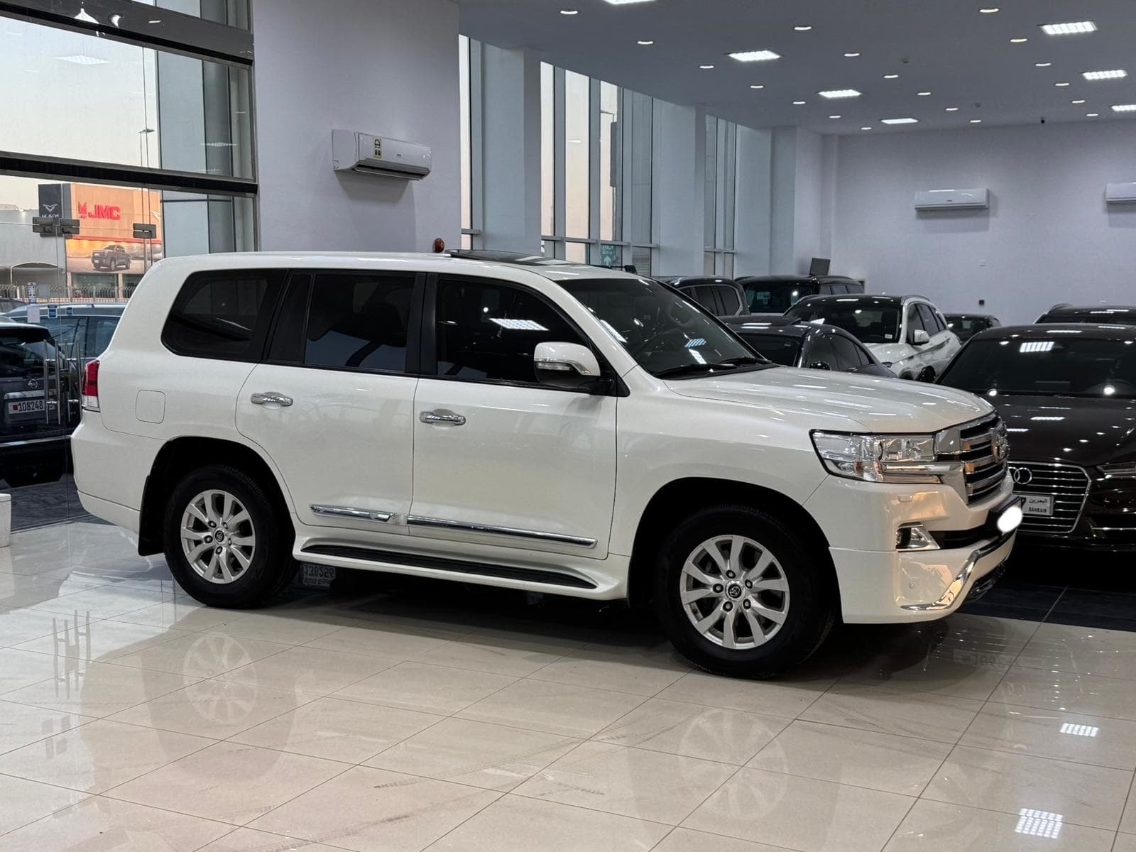 2017 Toyota Land Cruiser GX-R 4