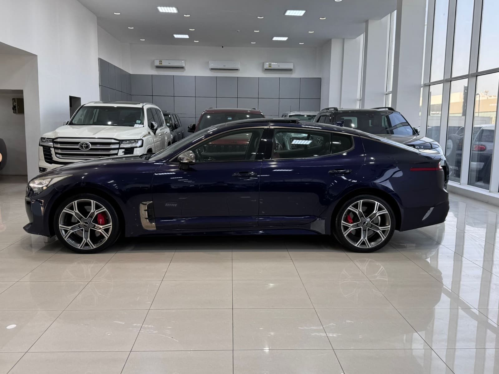 Kia Stinger GT 2018 (Blue) 4