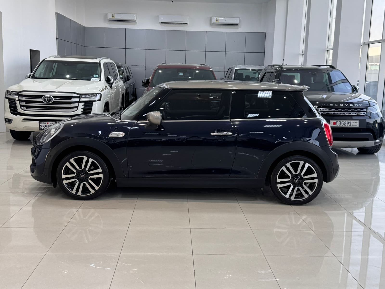 Mini Cooper S 2021 (Black) 2