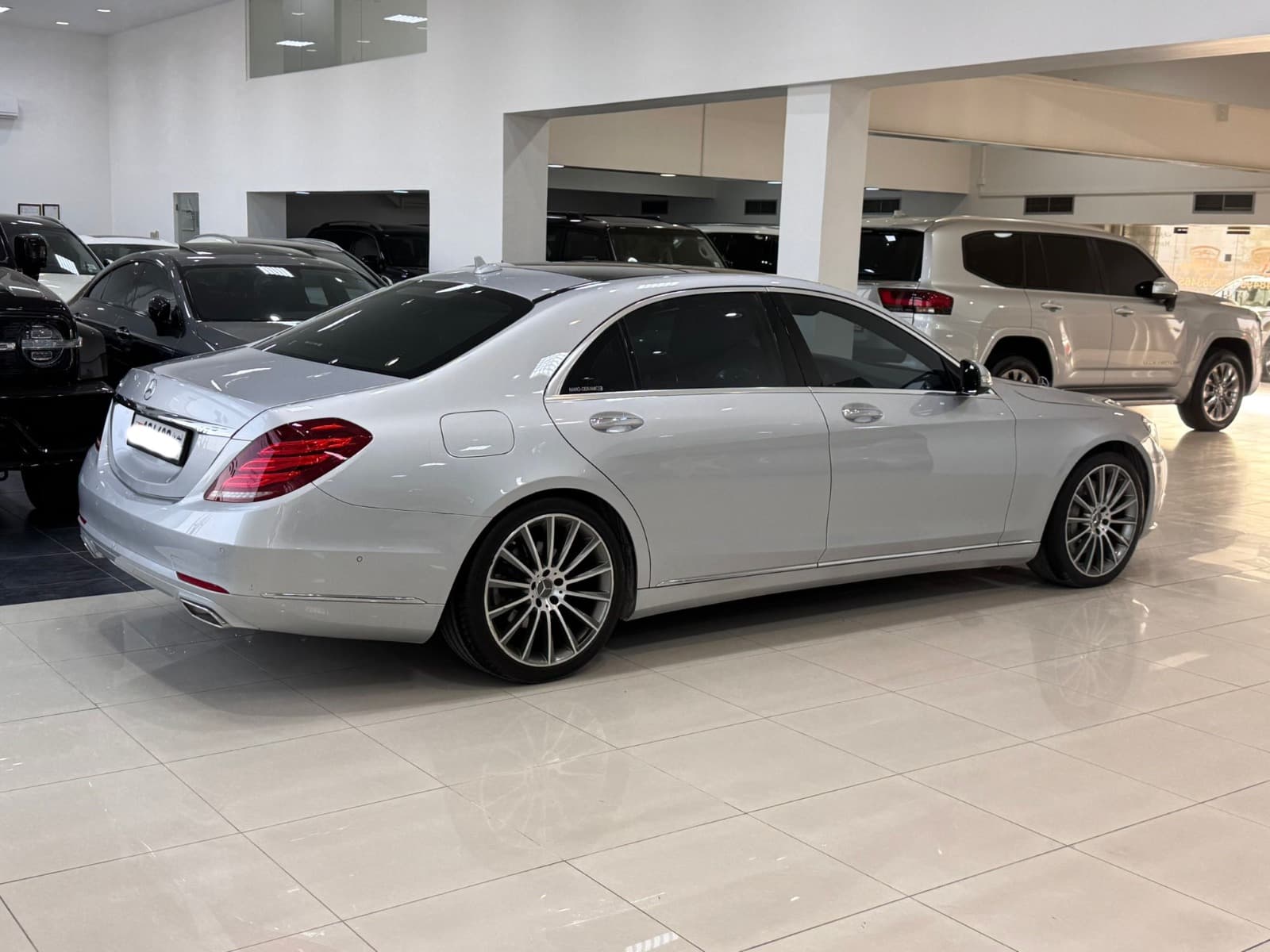 Mercedes Benz S-400 / 2015 (Silver) 4