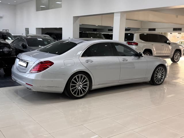 Mercedes Benz S-400 / 2015 (Silver)