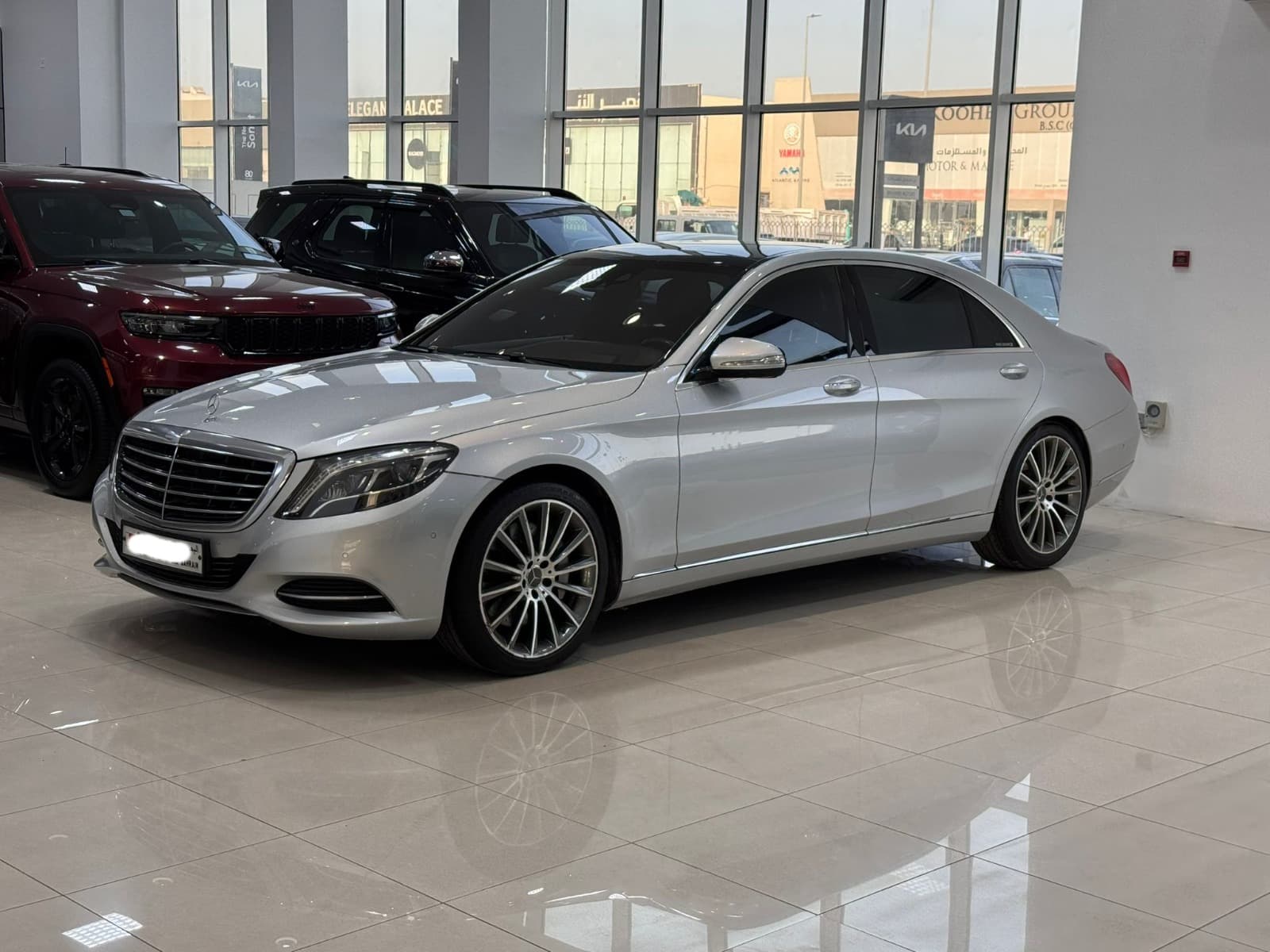 Mercedes Benz S-400 / 2015 (Silver) 3