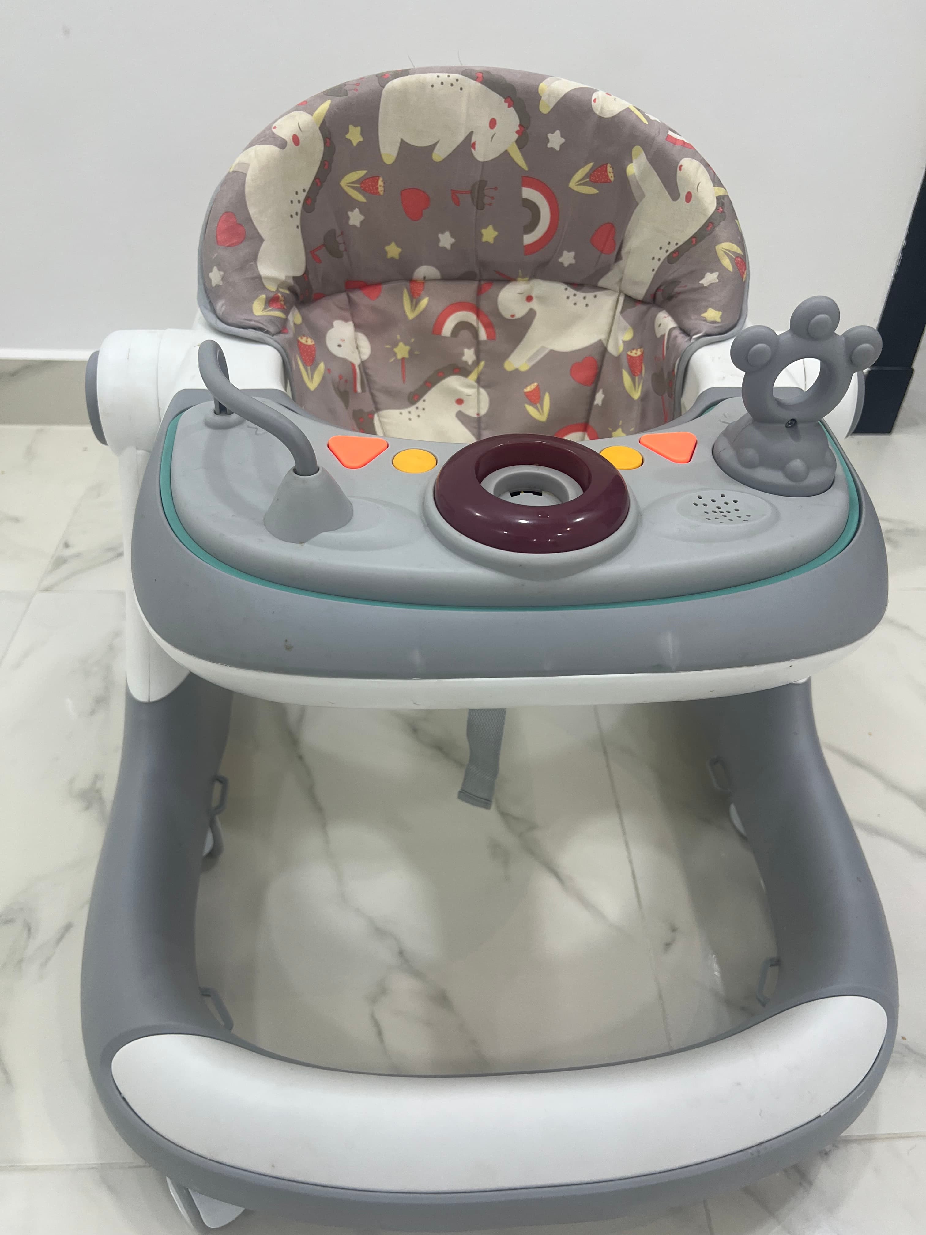 baby walker 2