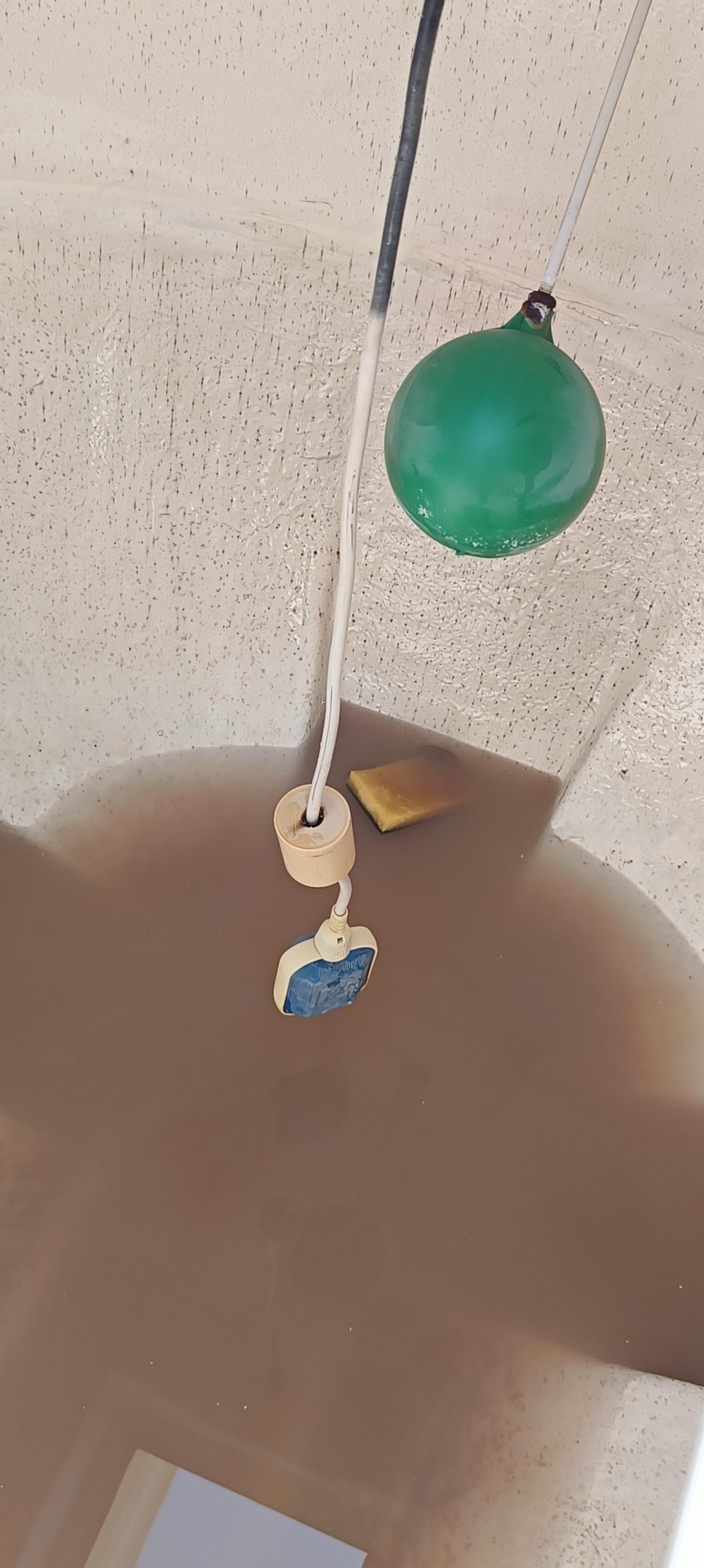 Specialized in cleaning tanks 7