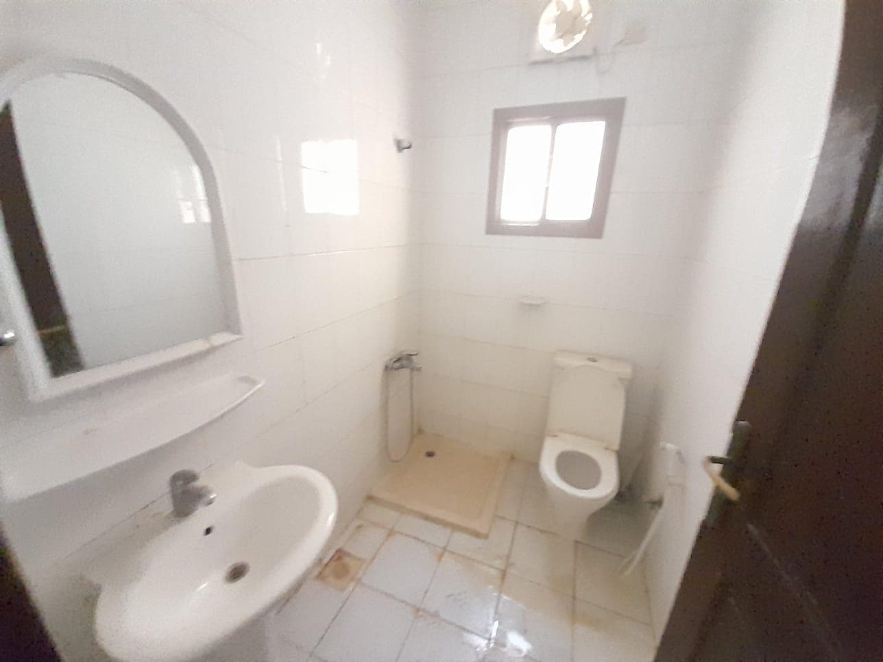 Apartment for rent in Busaiteen 5