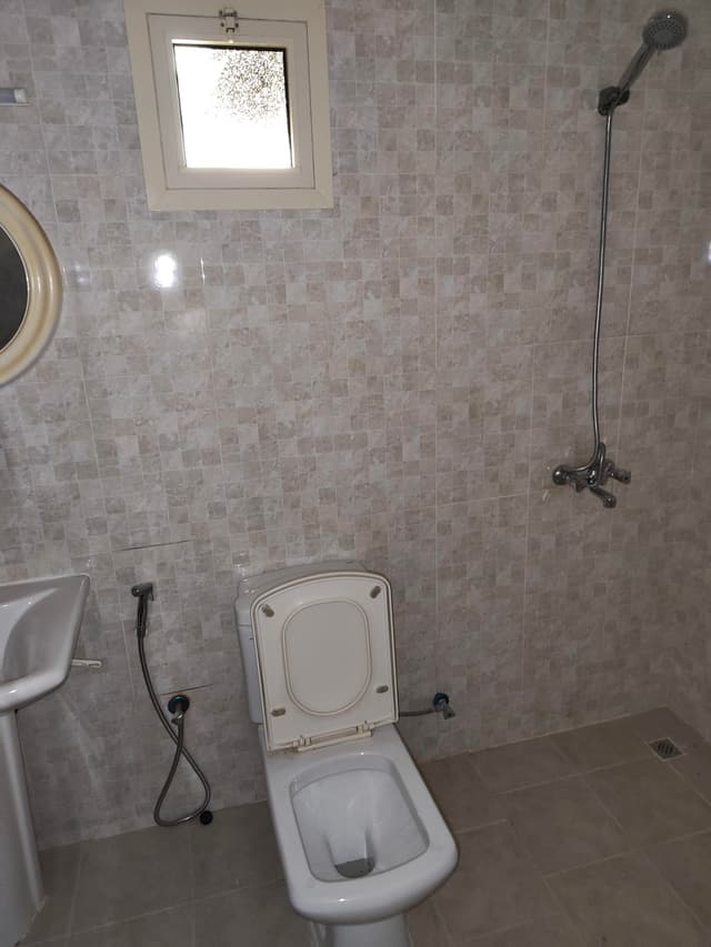 An elegant apartment for rent in Bu Kawar