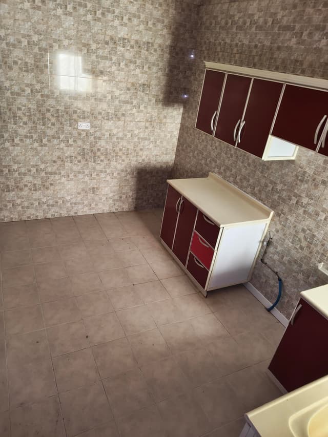 An elegant apartment for rent in Bu Kawar