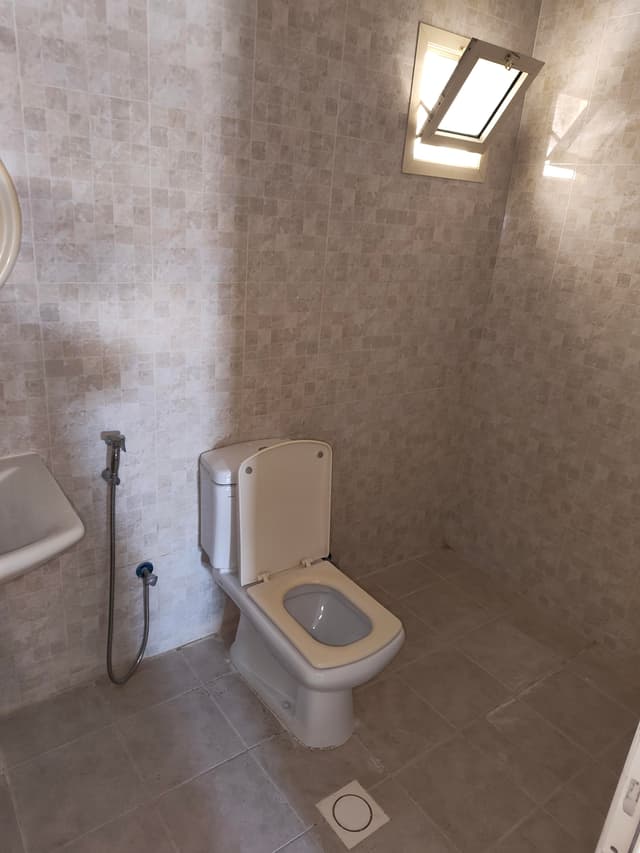 An elegant apartment for rent in Bu Kawar