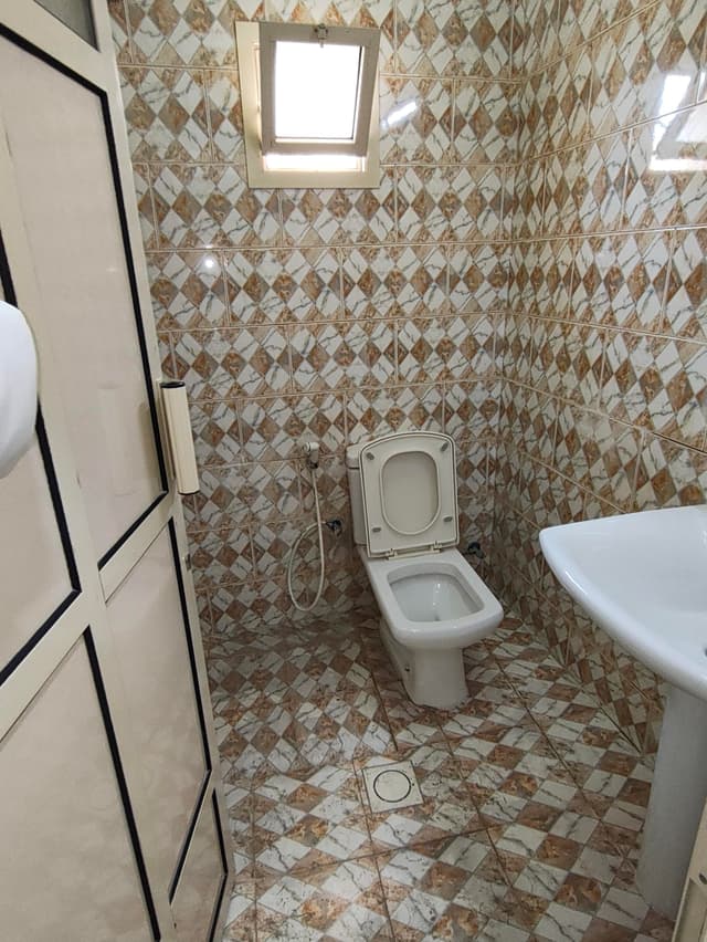 Flat for rent with ewa