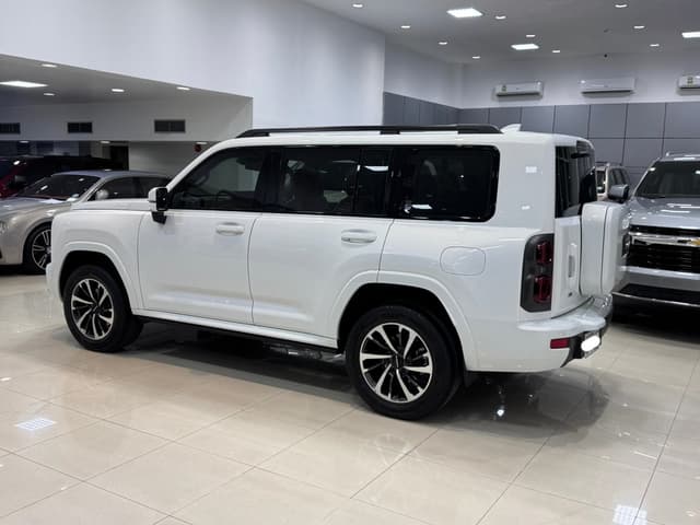 هافال H9/2026 (أبيض)