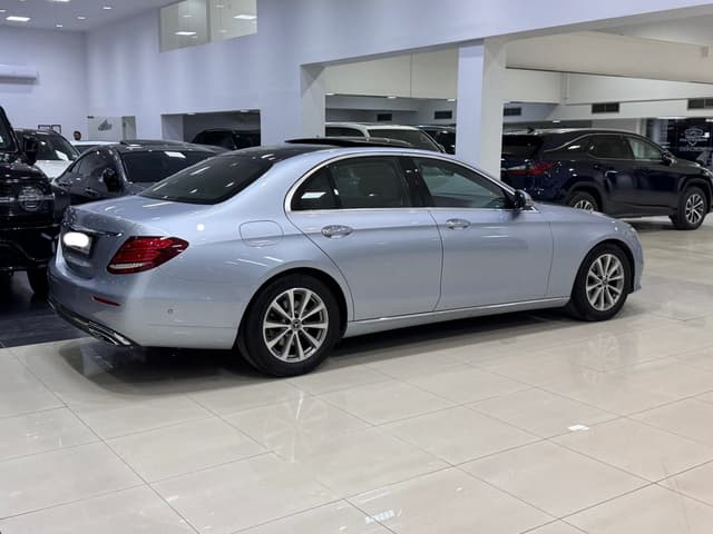 مرسيدس بنز E-200 2018 