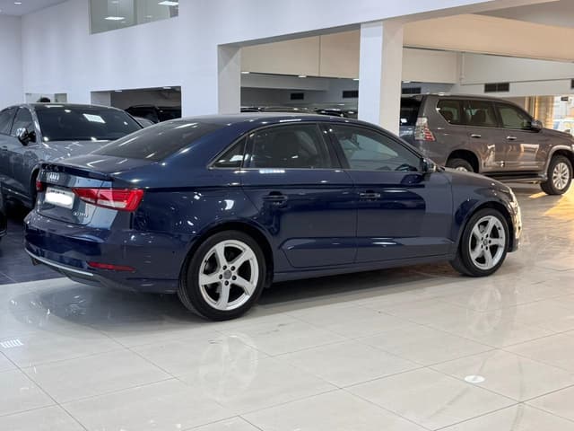 أودي A3/2020 (أزرق)